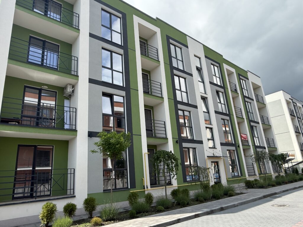 Новобудова Brickwood 2 у Гостомелі: оформлено договори на електропостачання у 1 черзі